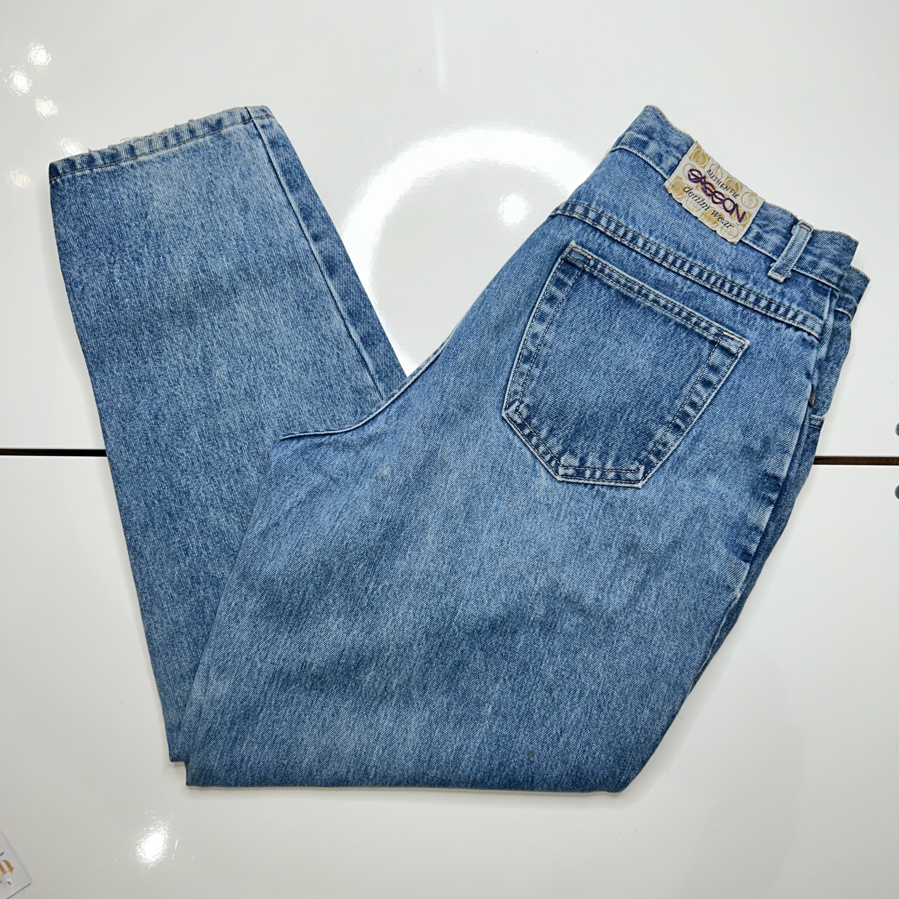 Sasson High Rise Mom Cut Jeans 16