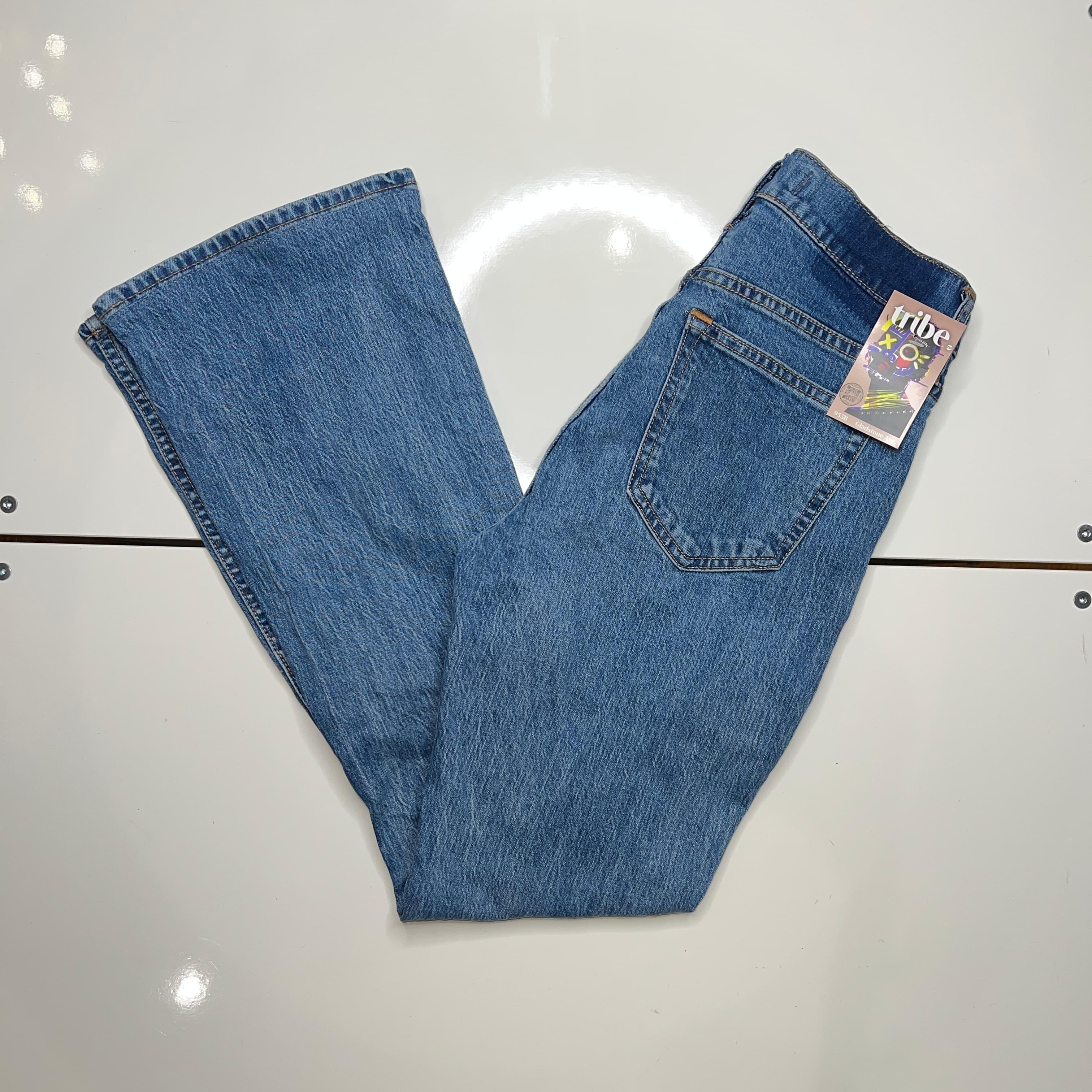 Abercrombie Mide Rise Bootcut Jeans 24