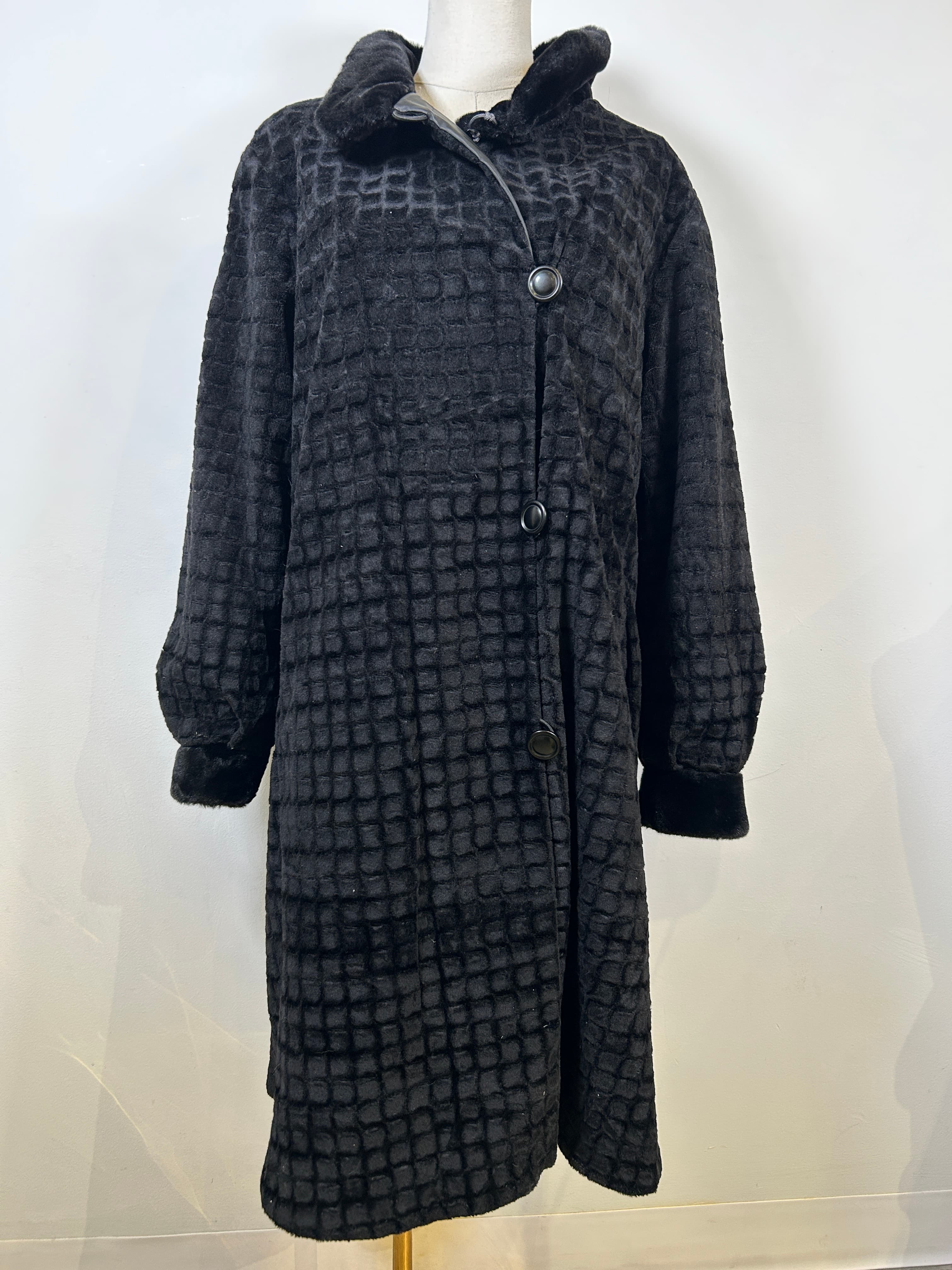 Black Reversible Coat M