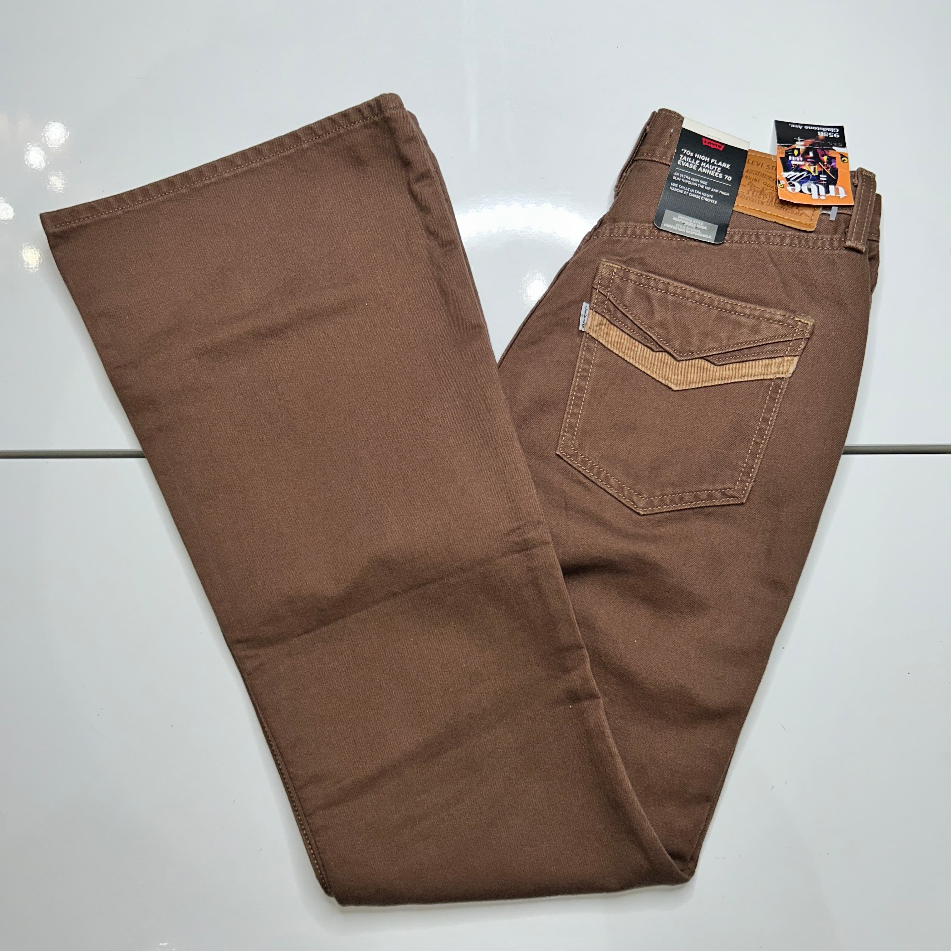 Levi Strauss 70s High Rise Flare Jeans 27