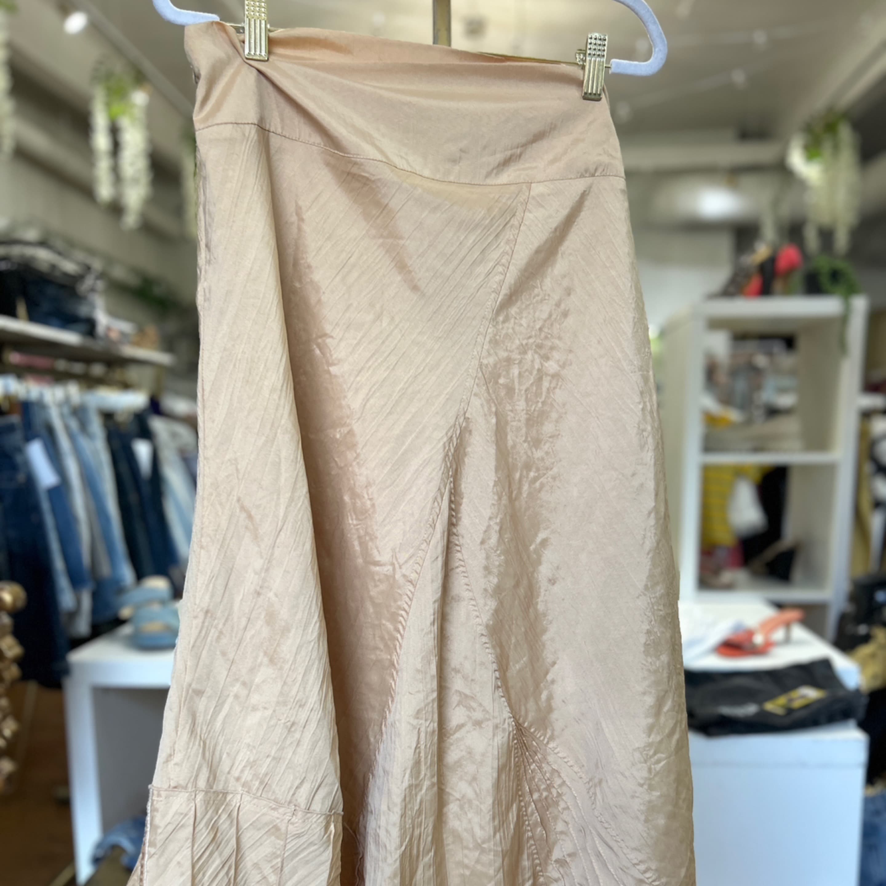 Large Moffi beige skirt